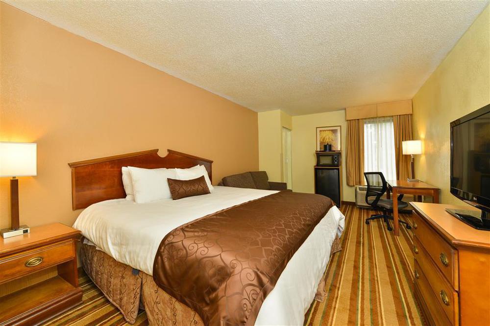 Western Richmond 3*